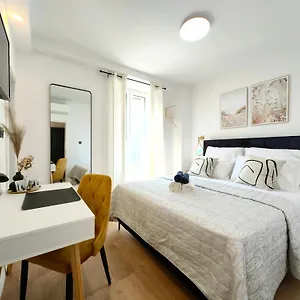 & Fjok Appartement